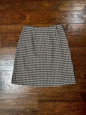 Vintage Short Pencil Style Skirt - Brown Cream Houndstooth Tailored - Small